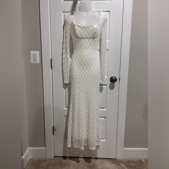 REVOLVE BARDOT Adoni Midi Dress in White - Picture 6 of 16